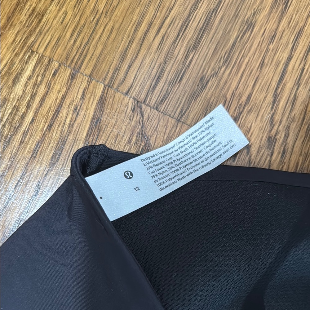 Lululemon Women's Black Like a Cloud Bra B/C - Picture 3 of 4